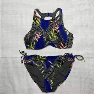 ATHLETA Bikini (top 36 D/DD bottom Large)